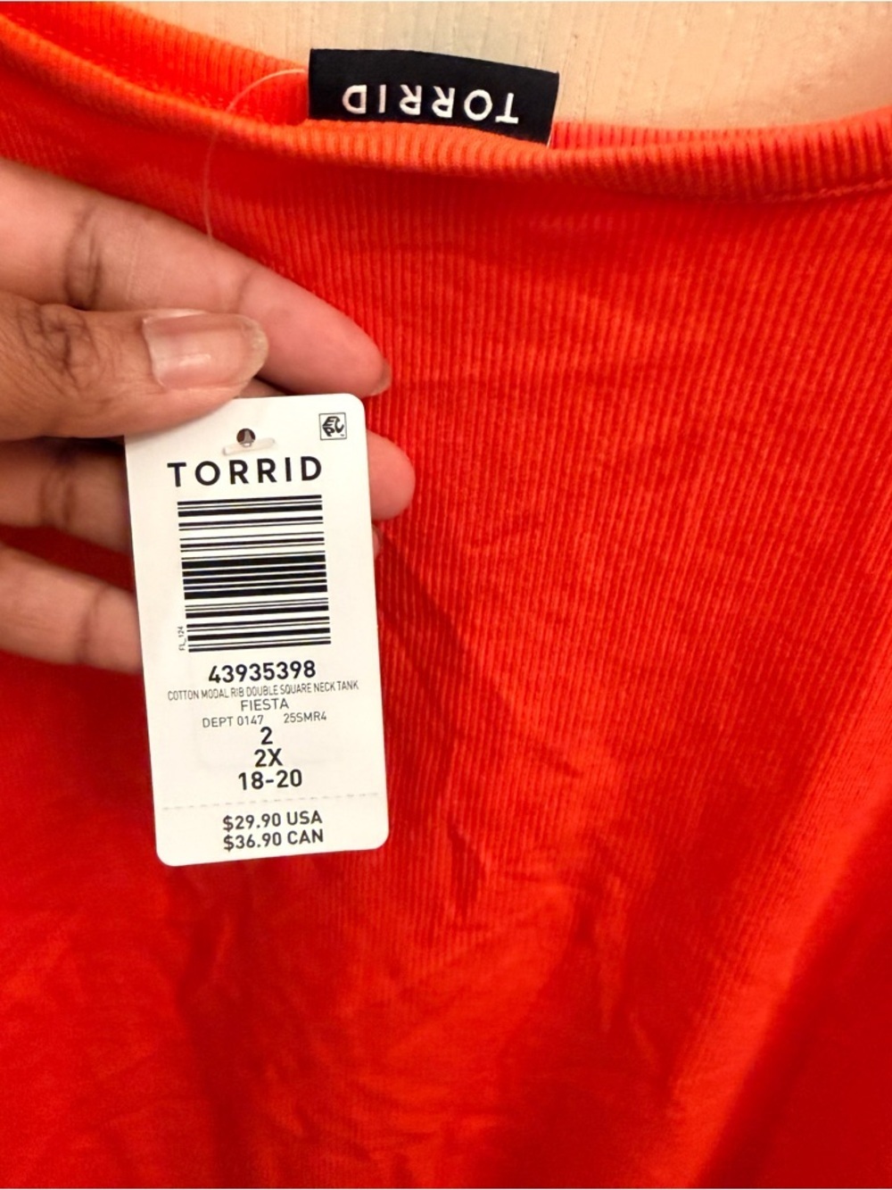 Torrid Bright Orange Ribbed Tank. Size 2 - Picture 3 of 4